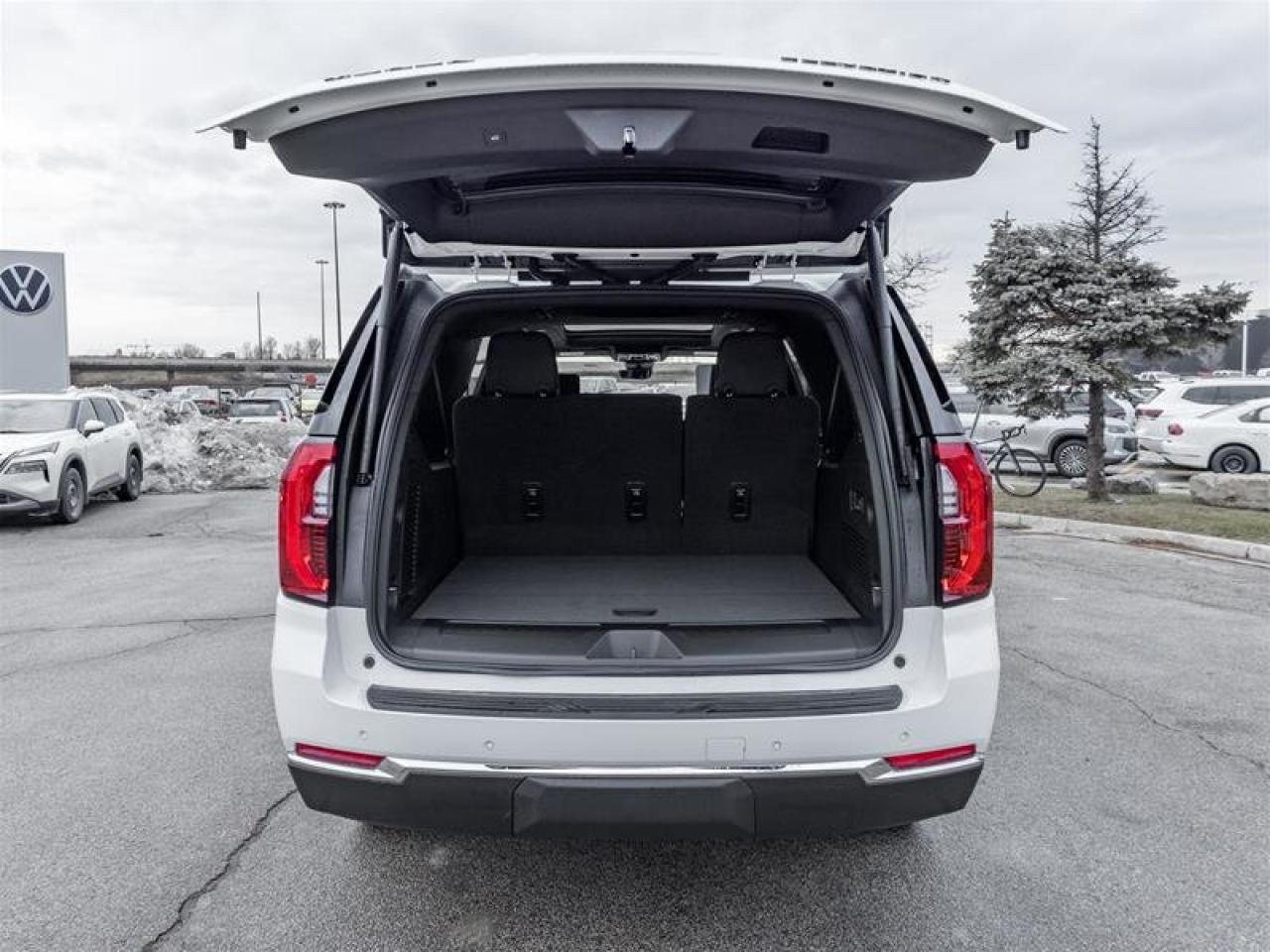 2026 GMC Yukon XL Elevation Photo