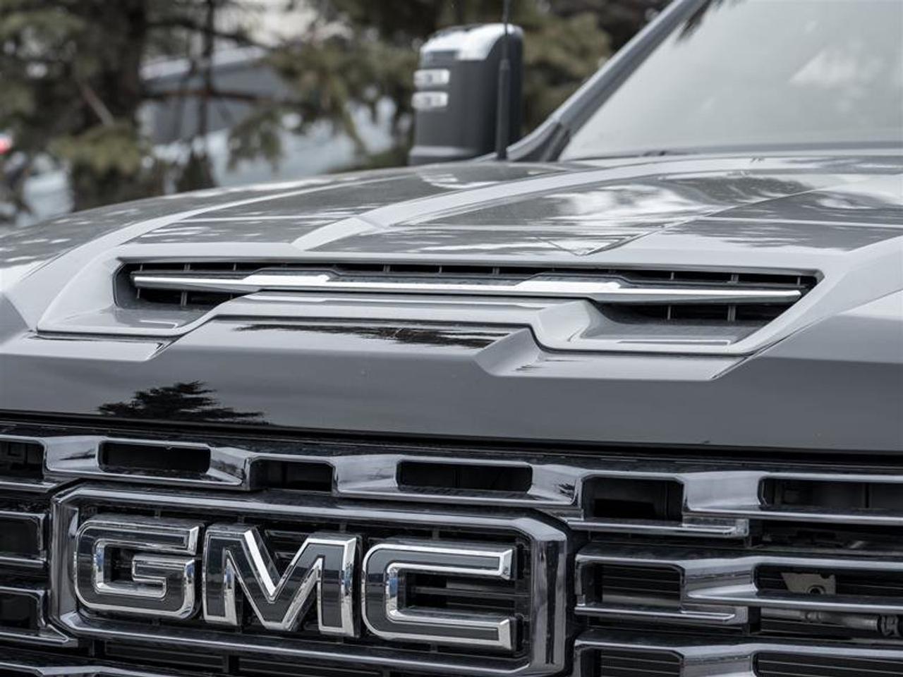 2026 GMC Sierra 2500 HD DENALI ULTIMATE Photo