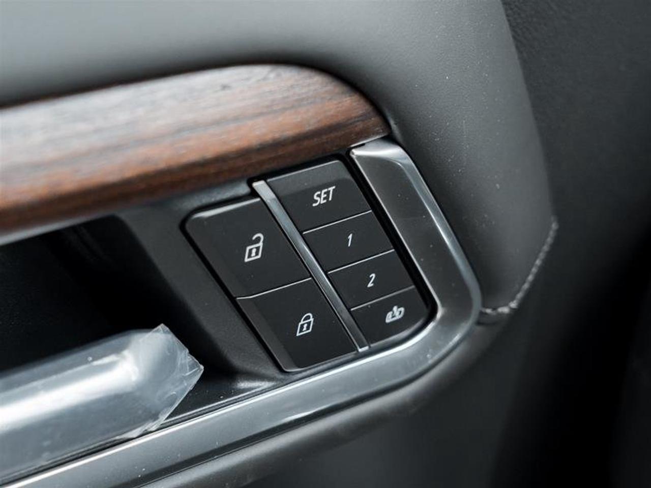 2026 GMC Sierra 2500 HD DENALI ULTIMATE Photo