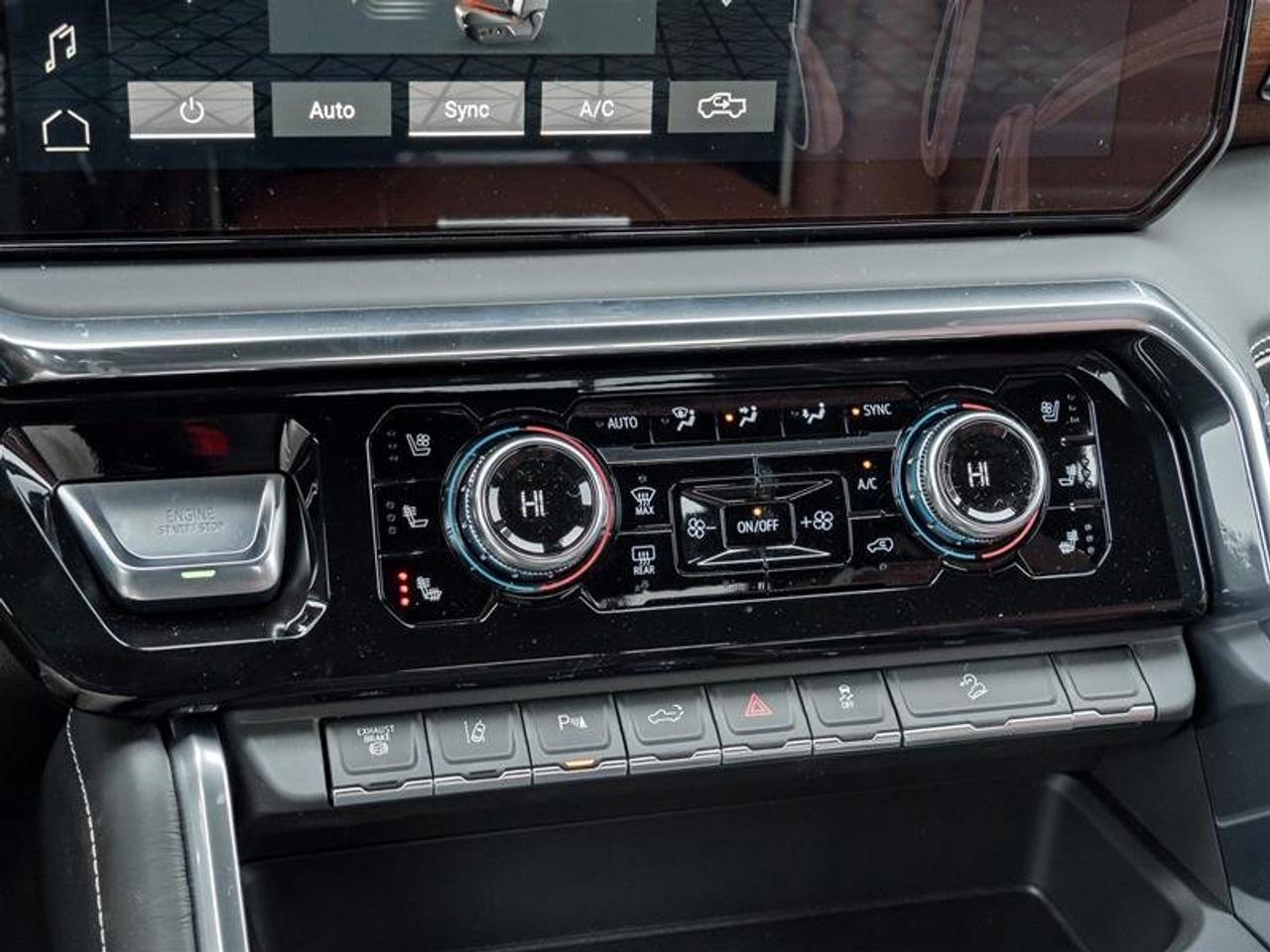 2026 GMC Sierra 2500 HD DENALI ULTIMATE Photo