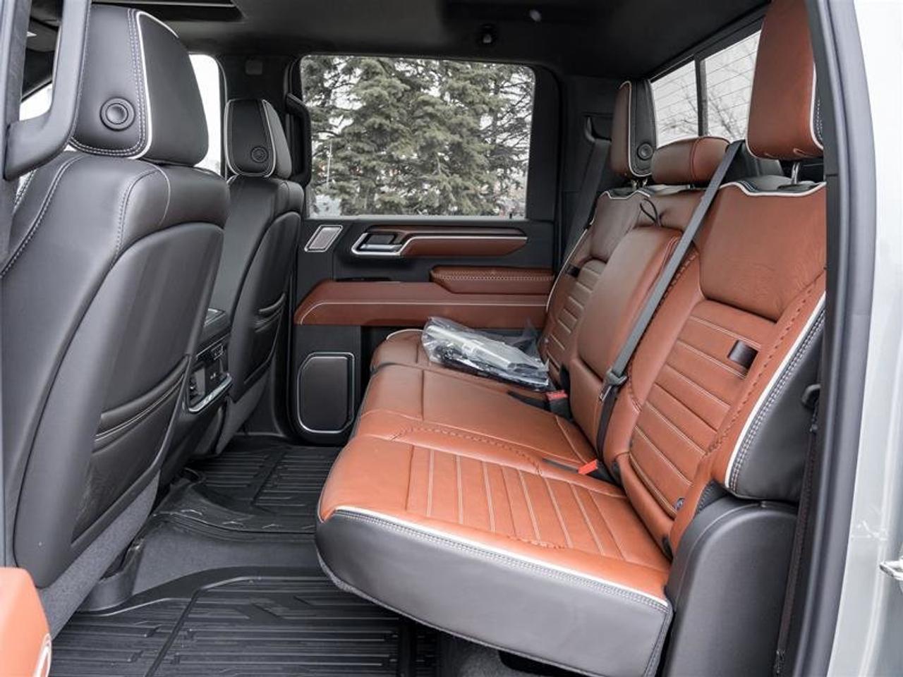 2026 GMC Sierra 2500 HD DENALI ULTIMATE Photo