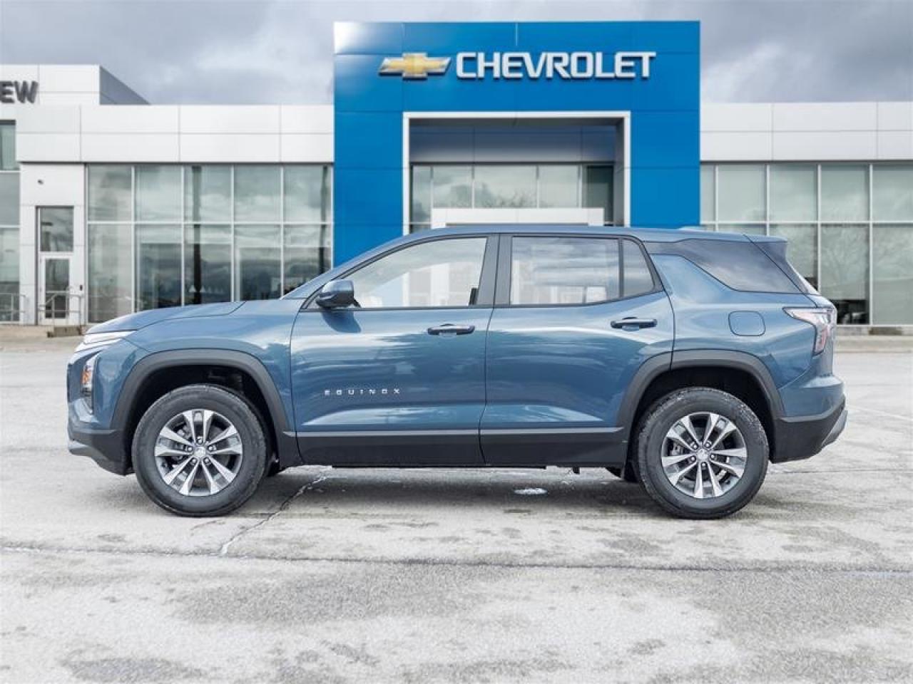 2026 Chevrolet Equinox LT Photo2