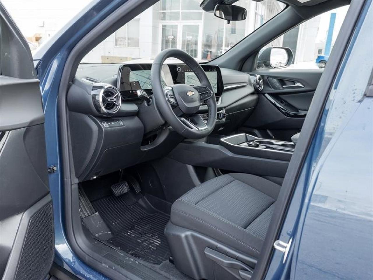 2026 Chevrolet Equinox LT Photo