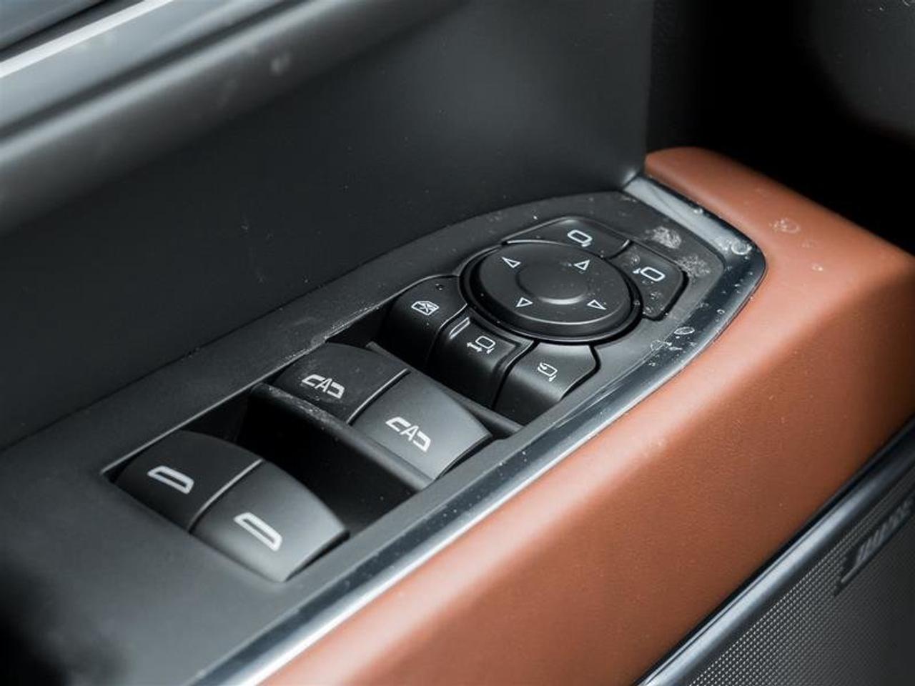 2026 GMC Sierra 2500 HD DENALI ULTIMATE Photo