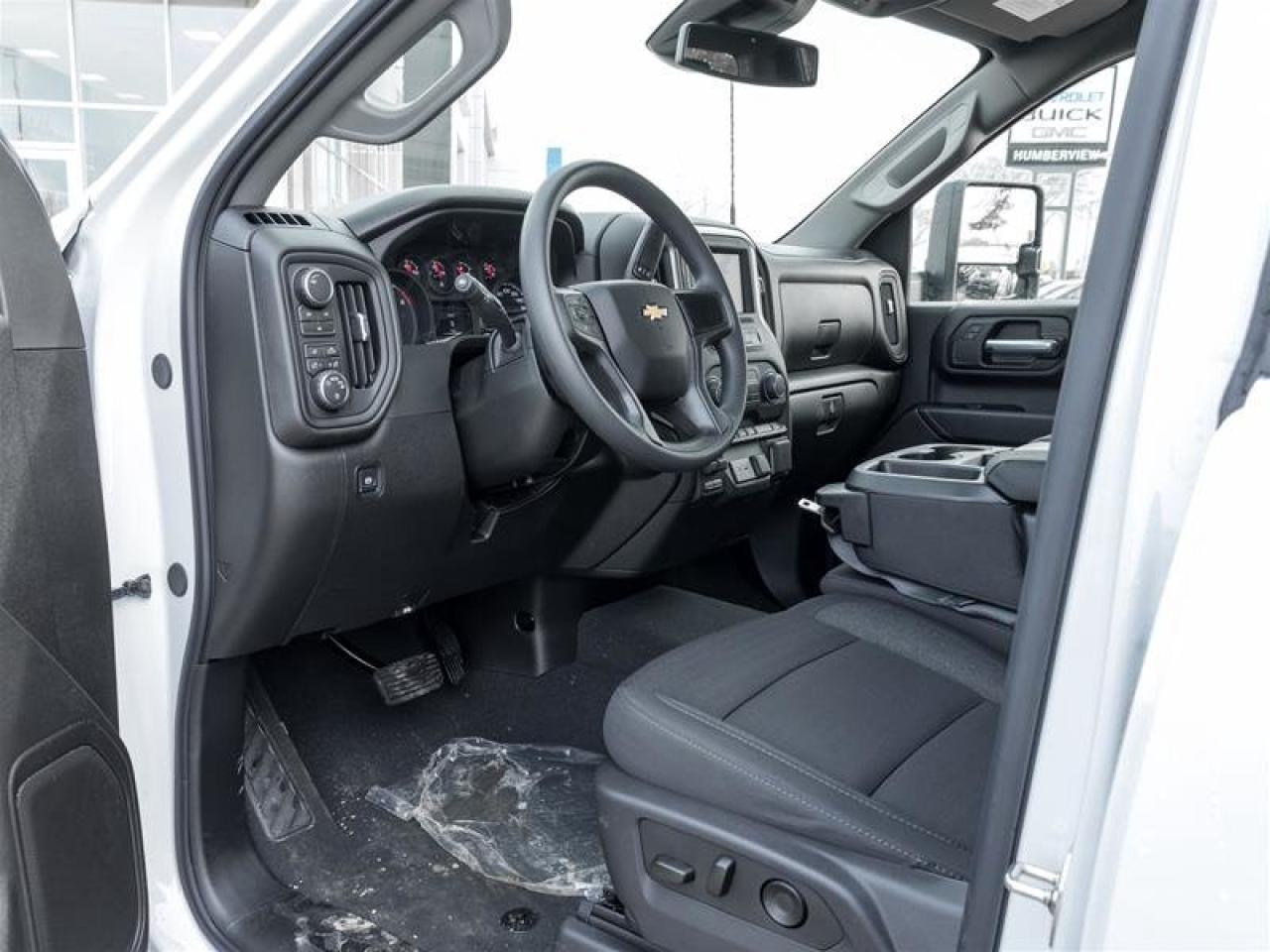 2026 Chevrolet Silverado 2500 HD CUSTOM Photo