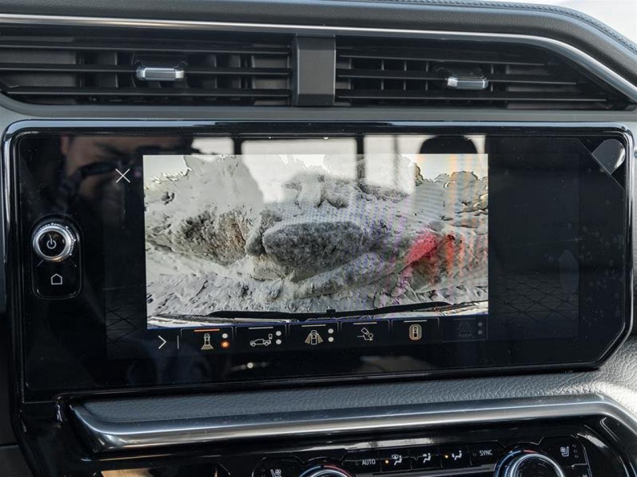 2026 GMC Sierra 2500 HD DENALI Photo