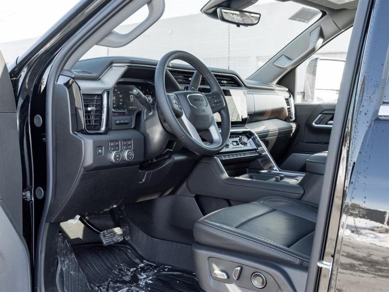 2026 GMC Sierra 2500 HD DENALI Photo