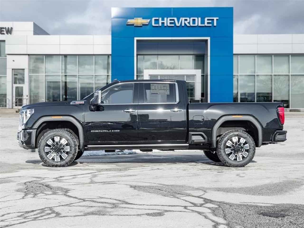 2026 GMC Sierra 2500 HD DENALI Photo