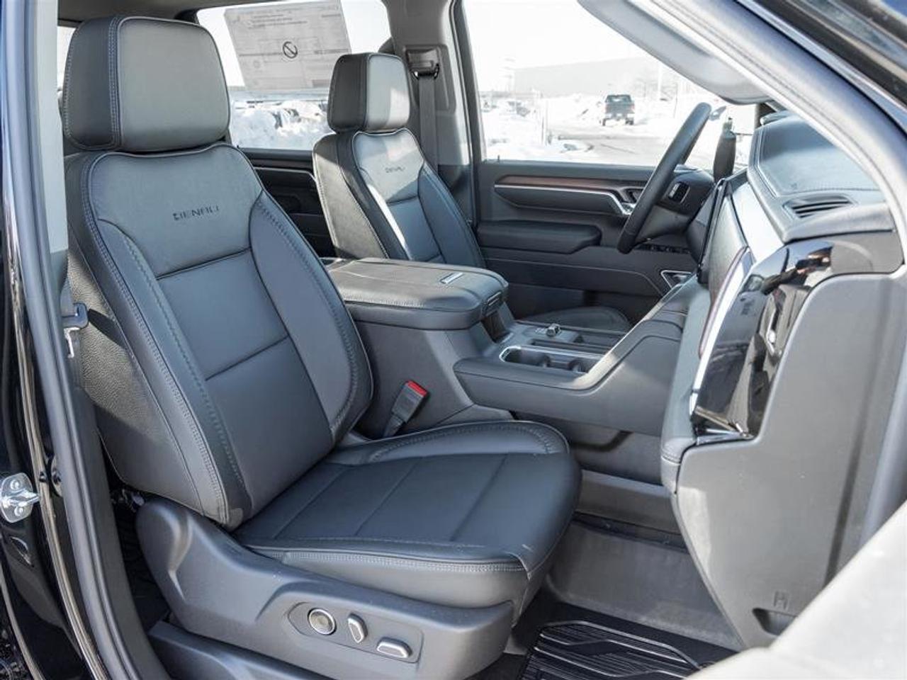 2026 GMC Sierra 2500 HD DENALI Photo