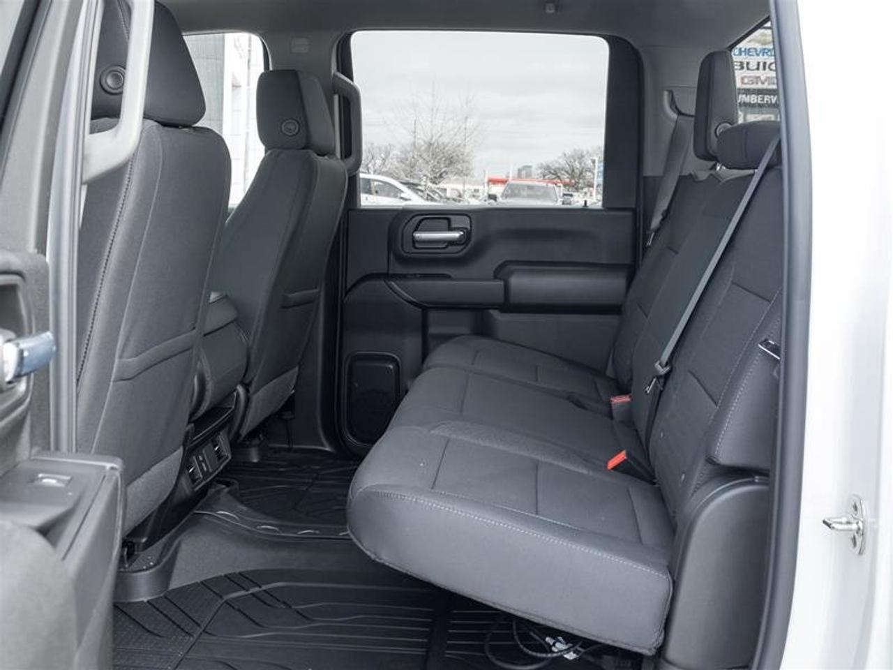 2026 Chevrolet Silverado 2500 HD CUSTOM Photo