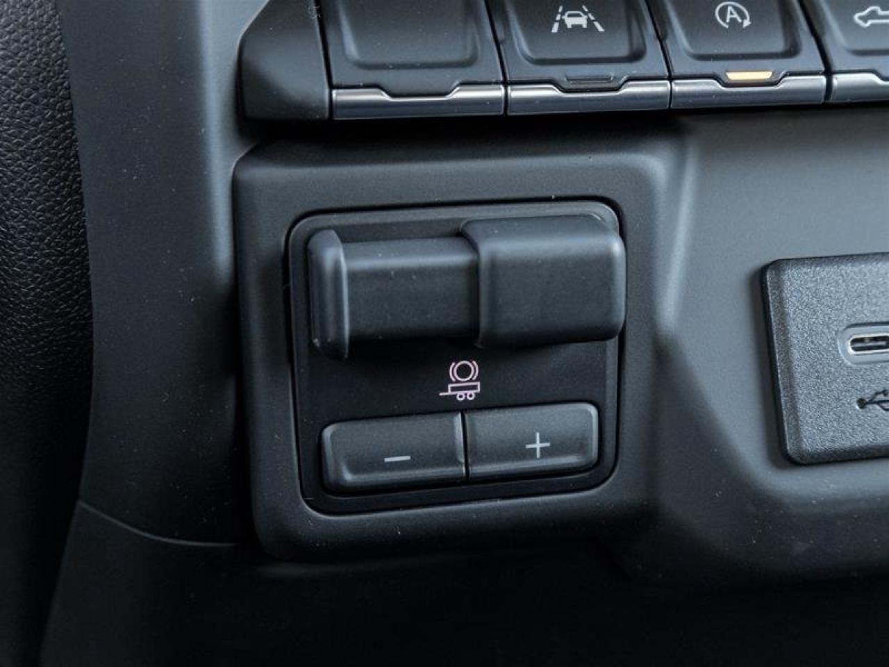 2025 Chevrolet Silverado 1500 Custom Photo