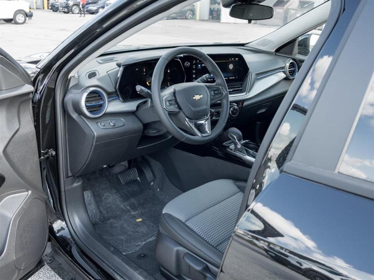 2026 Chevrolet Trax LT Photo