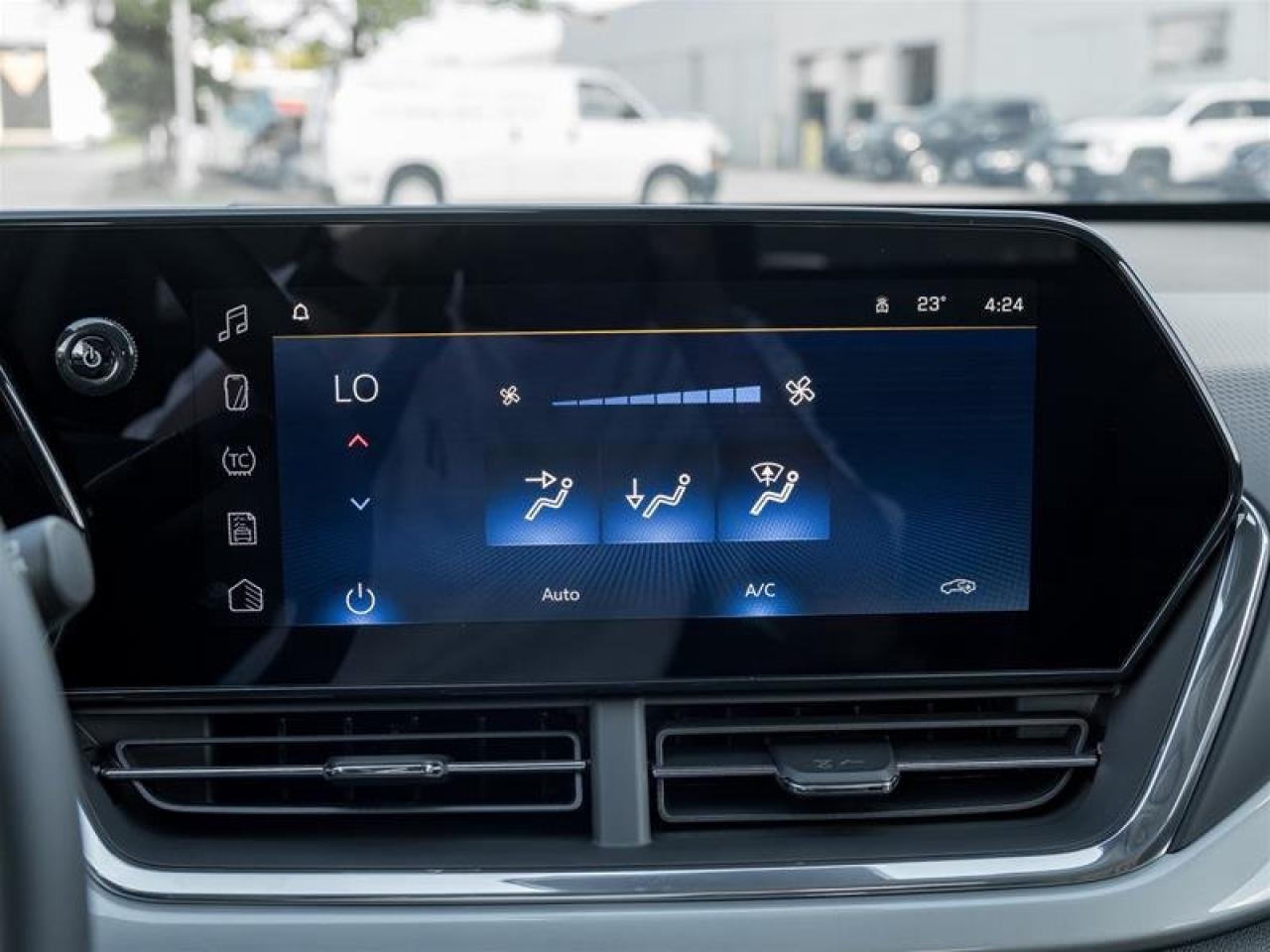 2026 Chevrolet Trax LT Photo