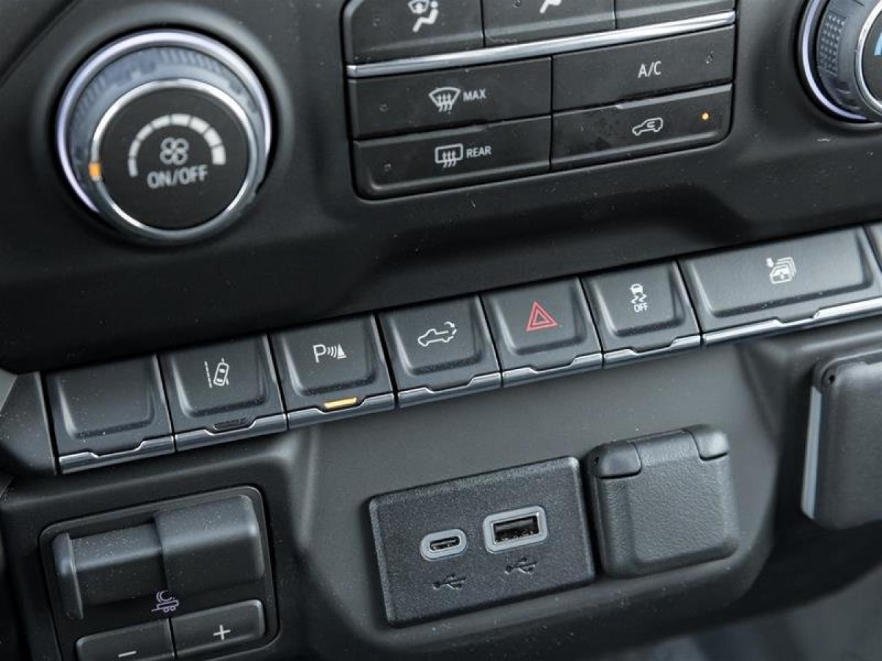 2026 Chevrolet Silverado 2500 HD CUSTOM Photo