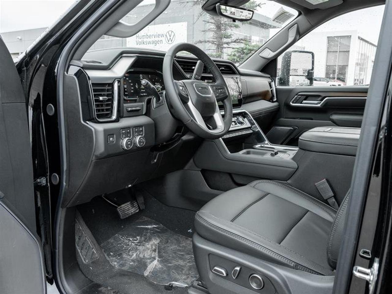 2026 GMC Sierra 3500 HD DENALI DRW Photo