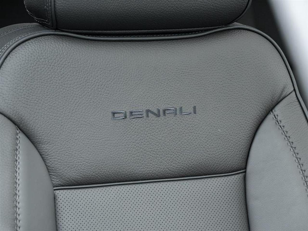 2026 GMC Sierra 3500 HD DENALI DRW Photo