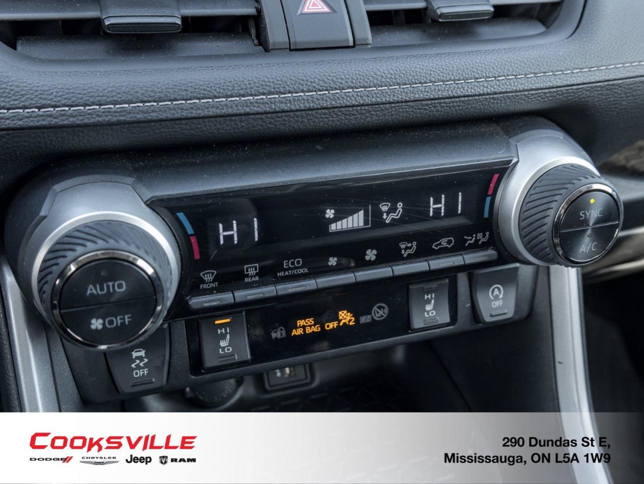 2023 Toyota RAV4 XLE AWD Photo