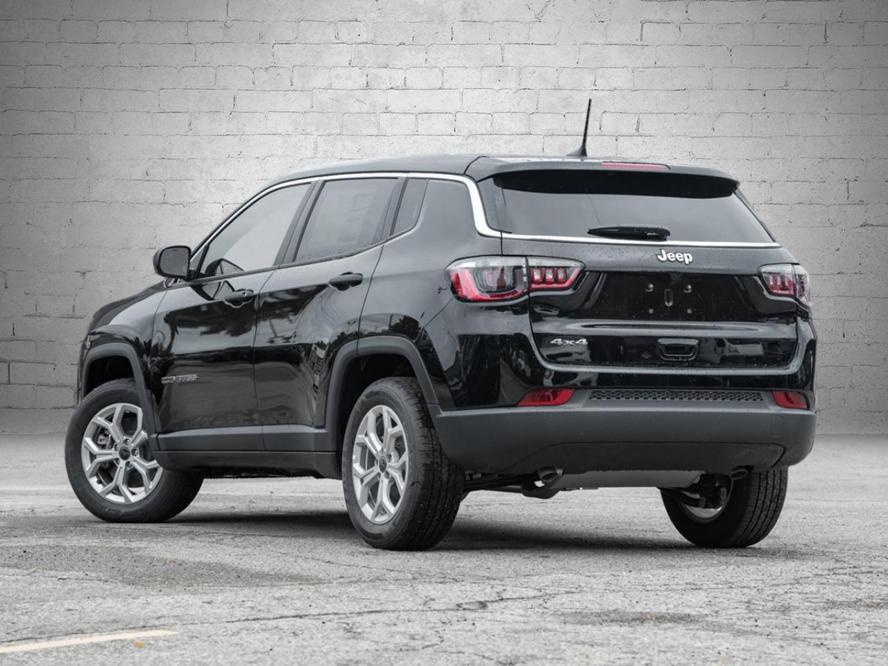 2025 Jeep Compass Sport Photo4