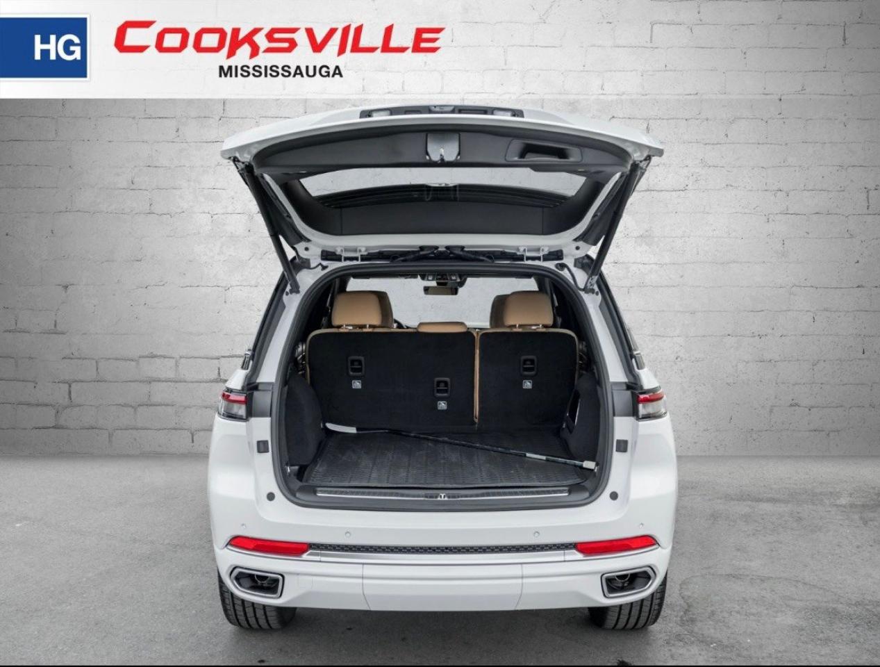 2025 Jeep Grand Cherokee Summit Reserve 4x4 Photo