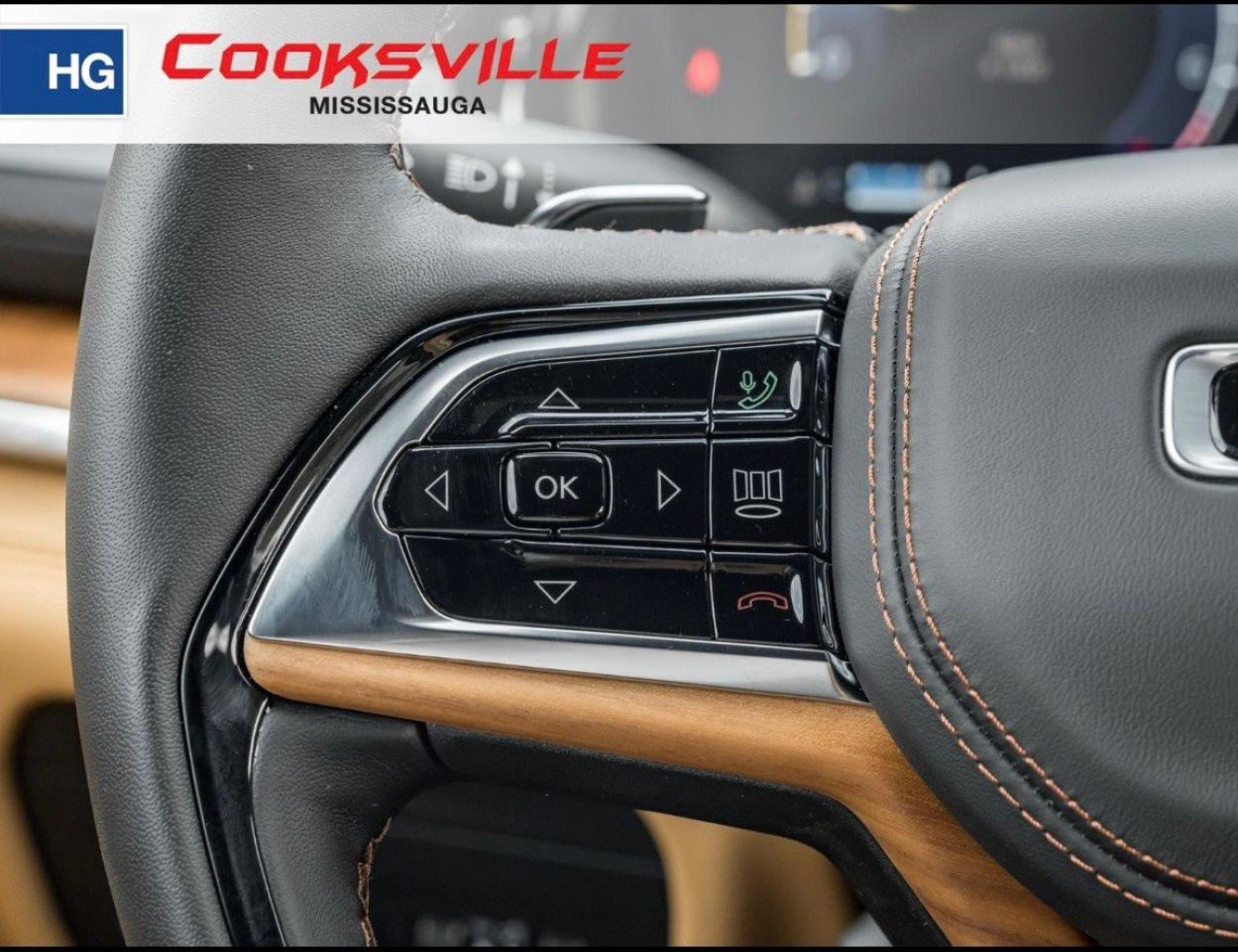 2025 Jeep Grand Cherokee Summit Reserve 4x4 Photo