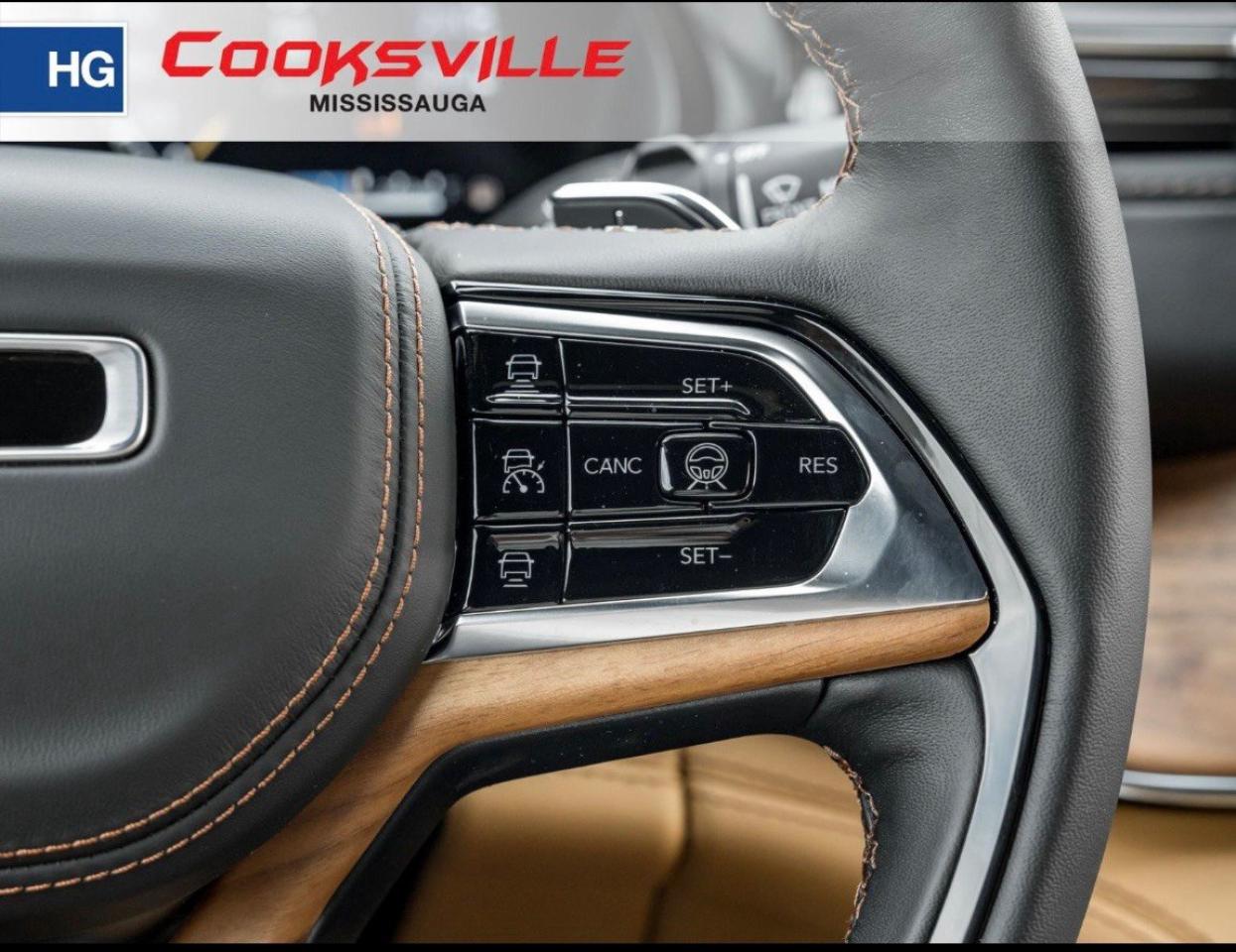 2025 Jeep Grand Cherokee Summit Reserve 4x4 Photo