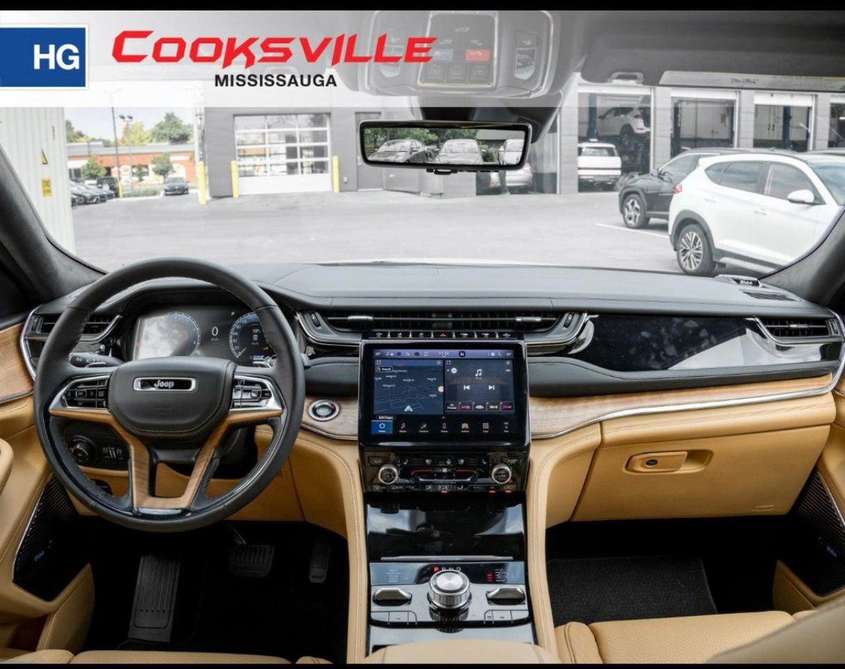 2025 Jeep Grand Cherokee Summit Reserve 4x4 Photo