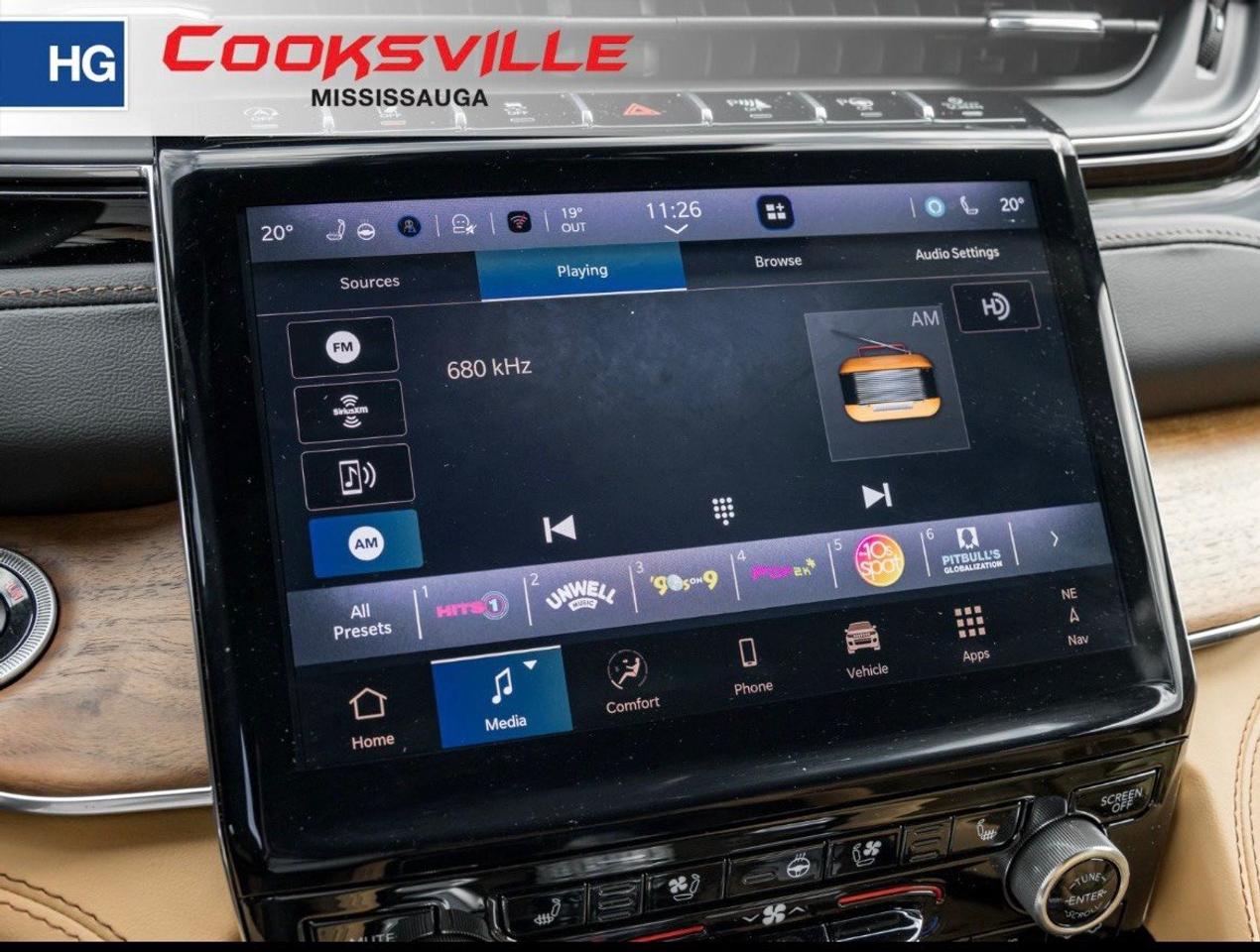 2025 Jeep Grand Cherokee Summit Reserve 4x4 Photo