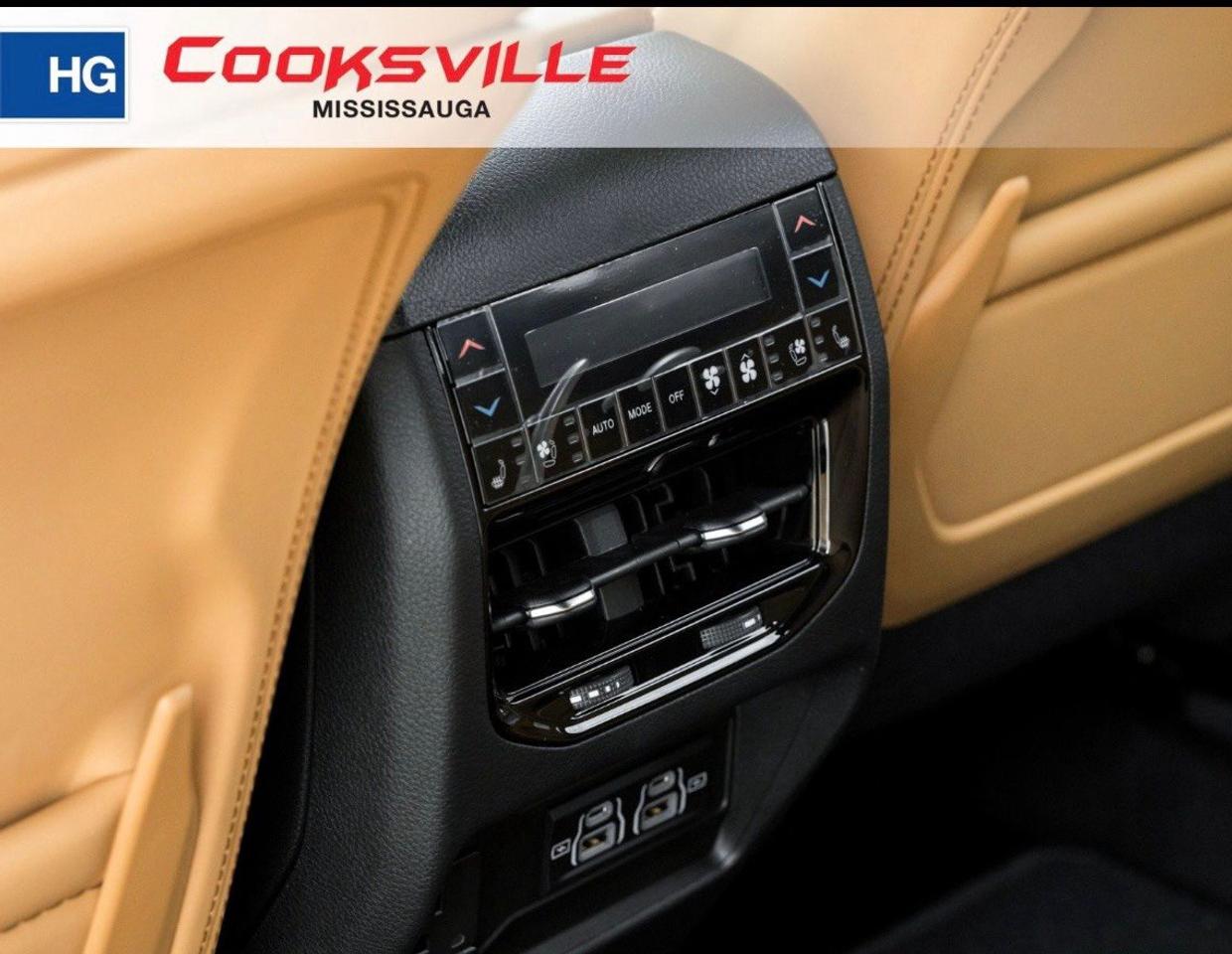 2025 Jeep Grand Cherokee Summit Reserve 4x4 Photo