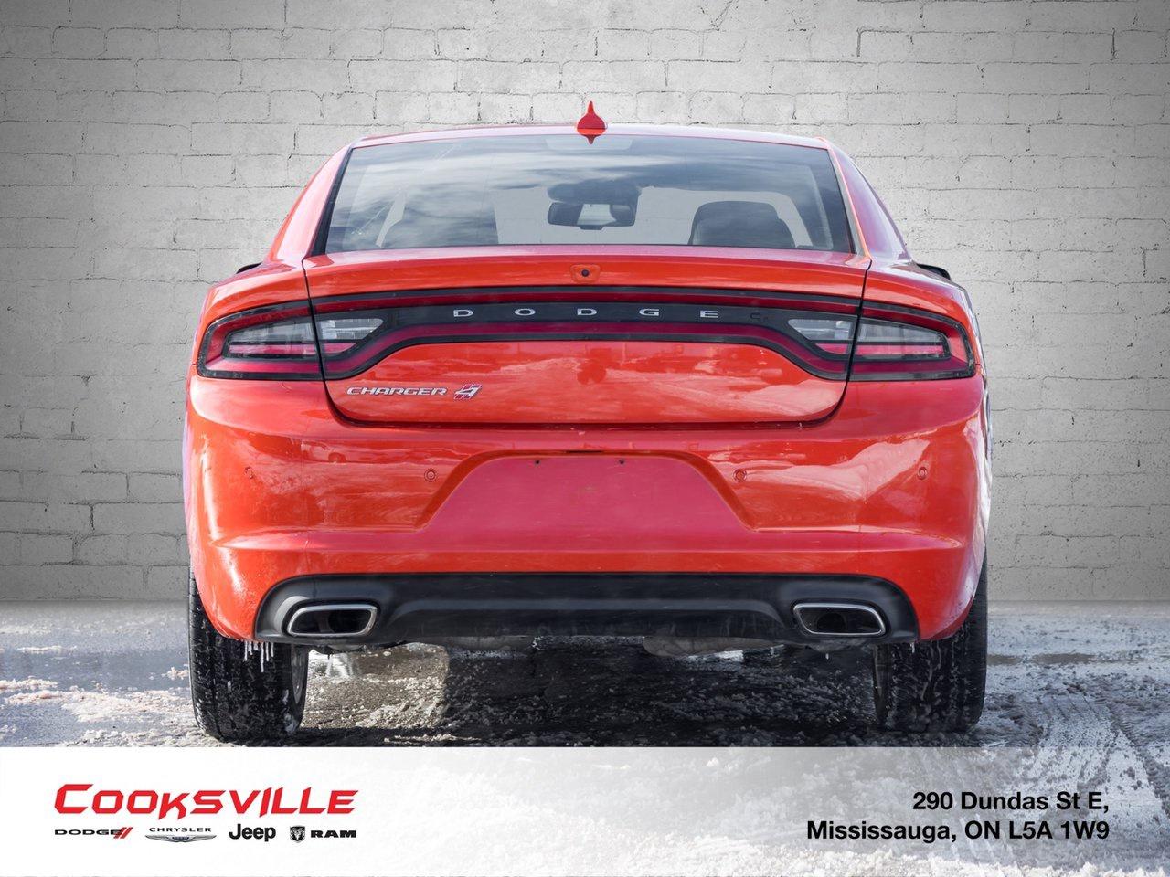 2023 Dodge Charger SXT AWD Photo