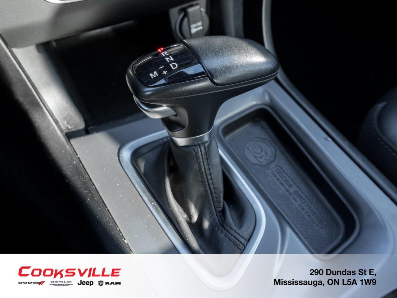 2023 Dodge Charger SXT AWD Photo