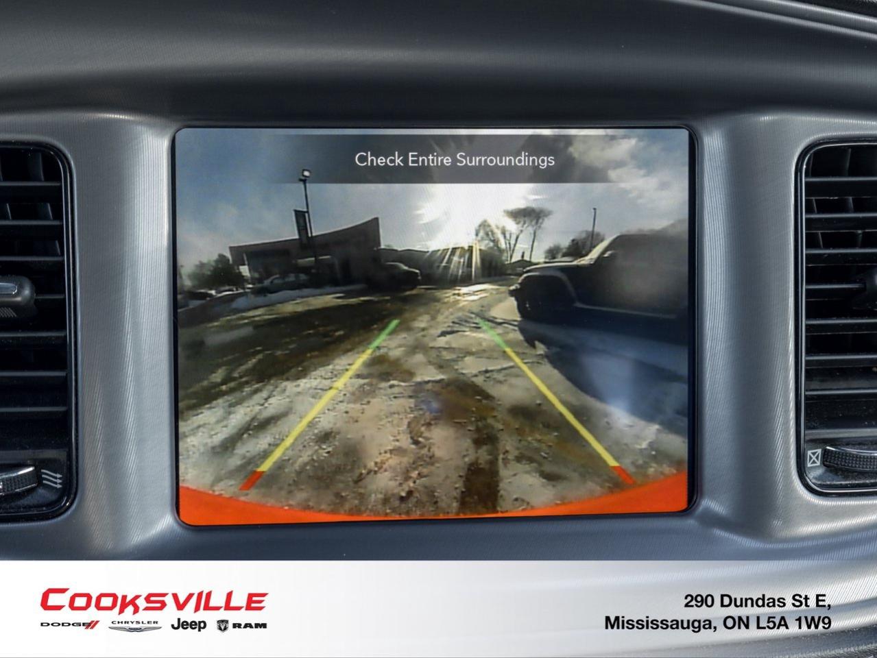 2023 Dodge Charger SXT AWD Photo