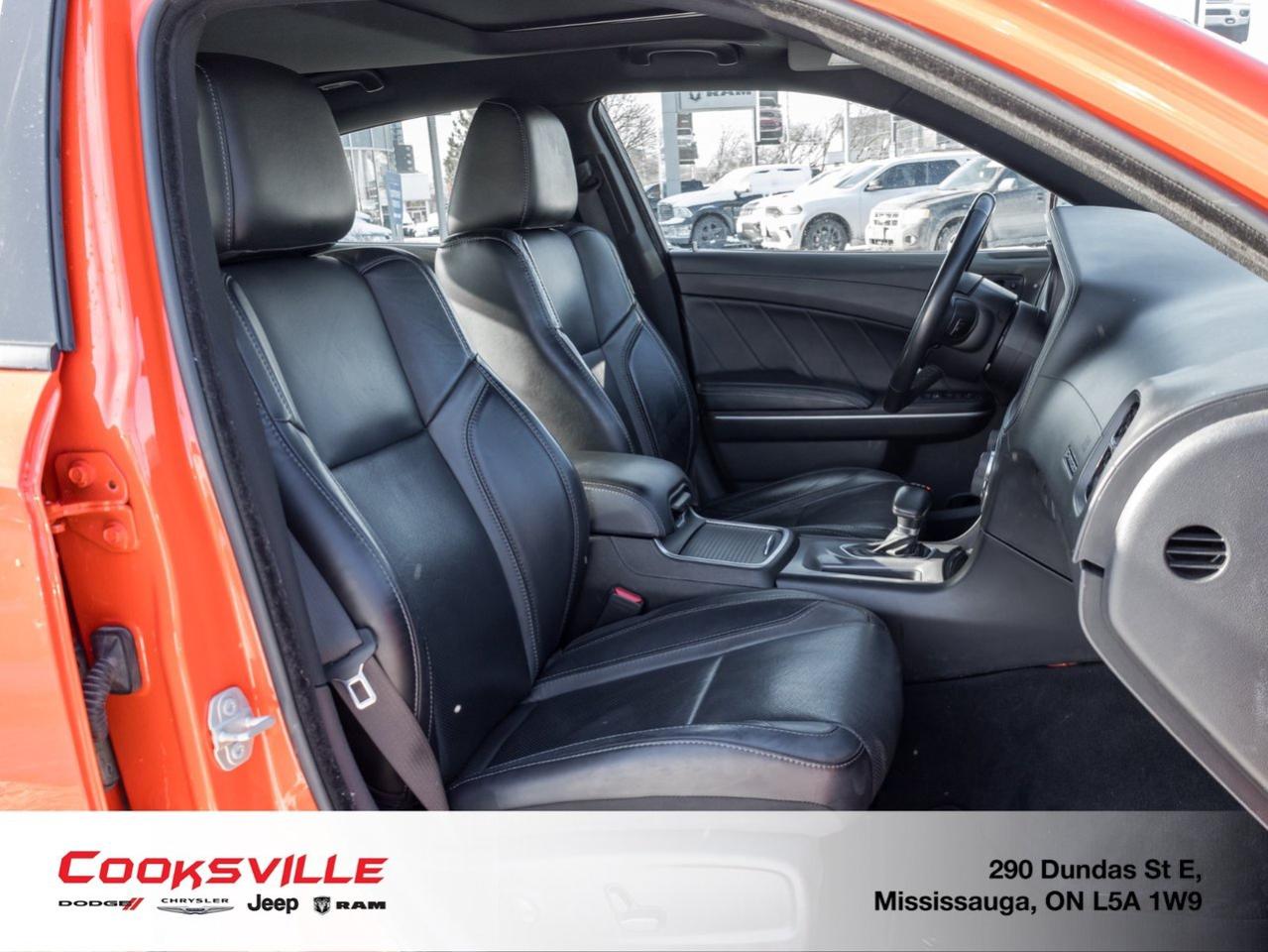 2023 Dodge Charger SXT AWD Photo