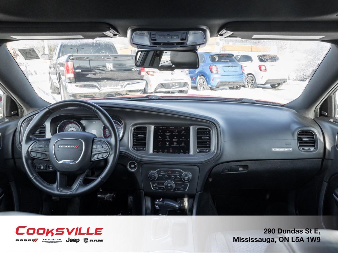 2023 Dodge Charger SXT AWD Photo