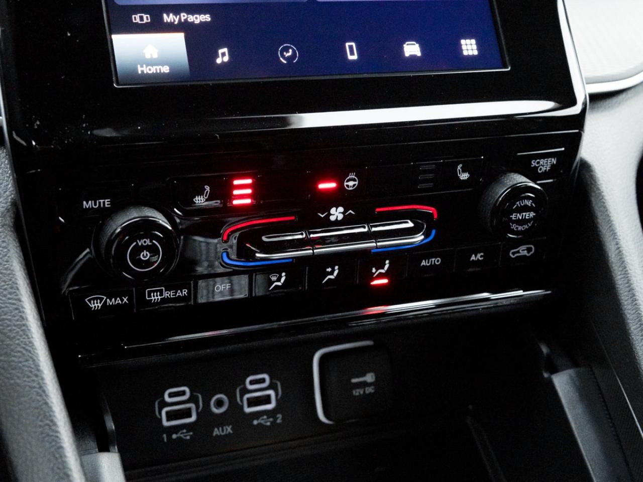 2025 Jeep Grand Cherokee Laredo Photo