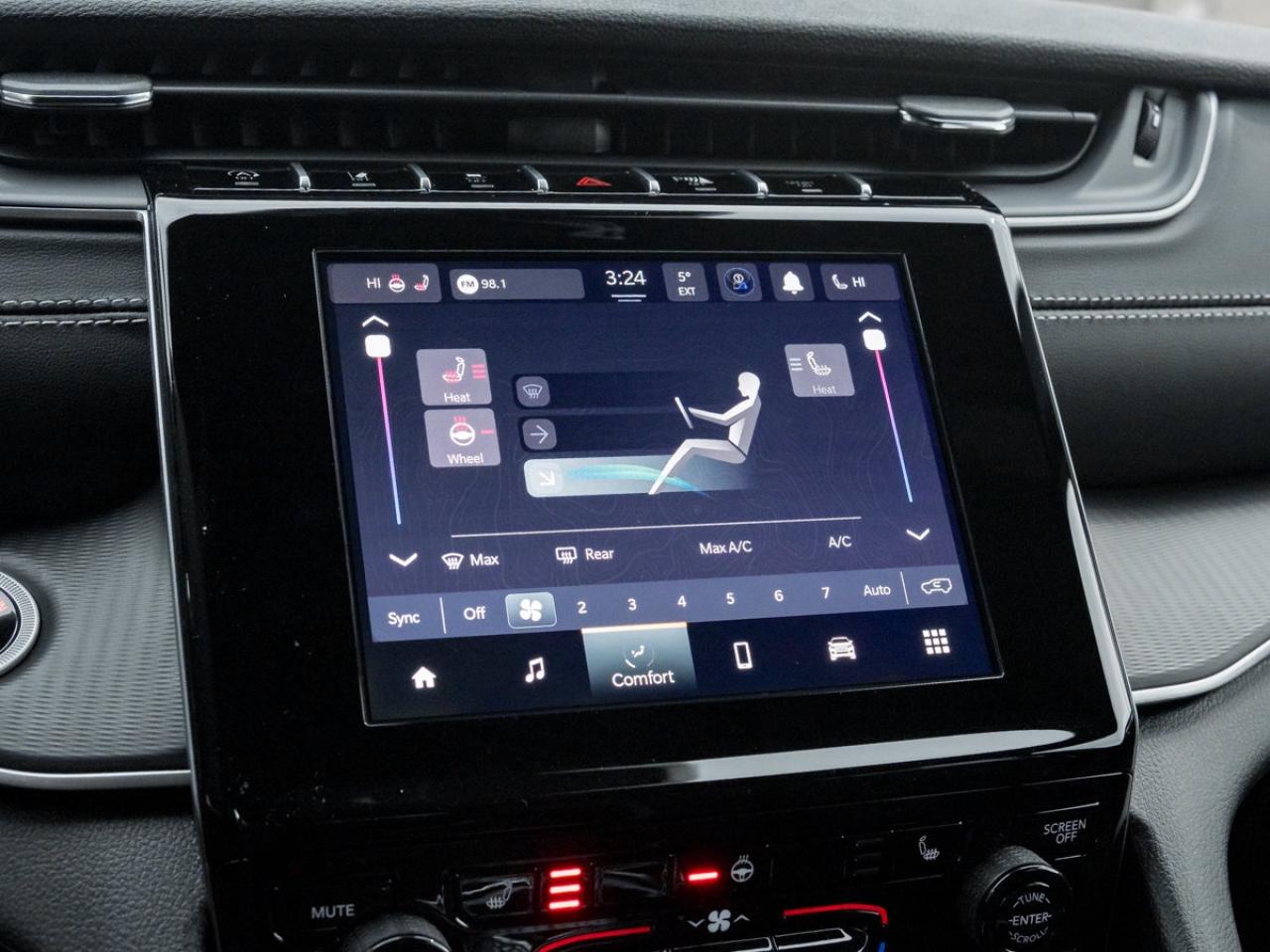 2025 Jeep Grand Cherokee Laredo Photo