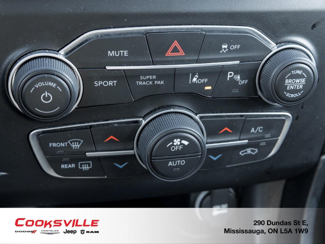 2023 Dodge Charger GT AWD Photo