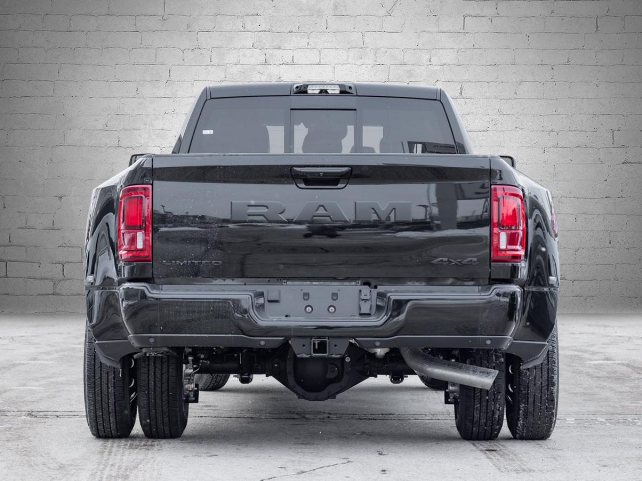 2026 RAM 3500 Limited Photo