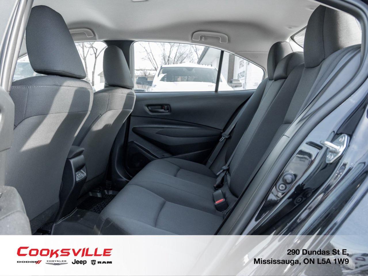 2025 Toyota Corolla LE CVT Photo