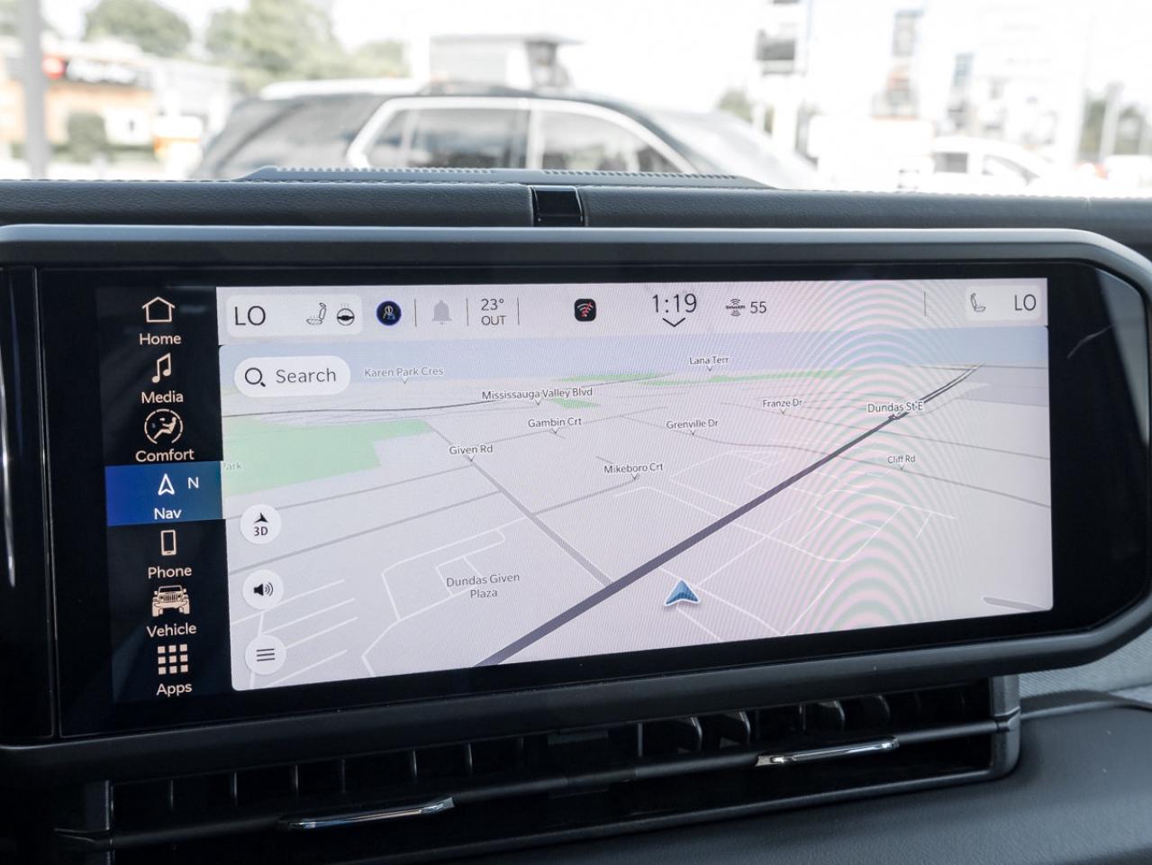 2025 Jeep Wrangler 4-Door SAHARA Photo