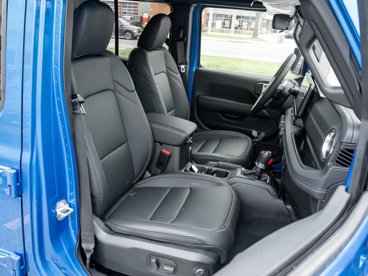 2026 Jeep Wrangler 4-Door SAHARA Photo