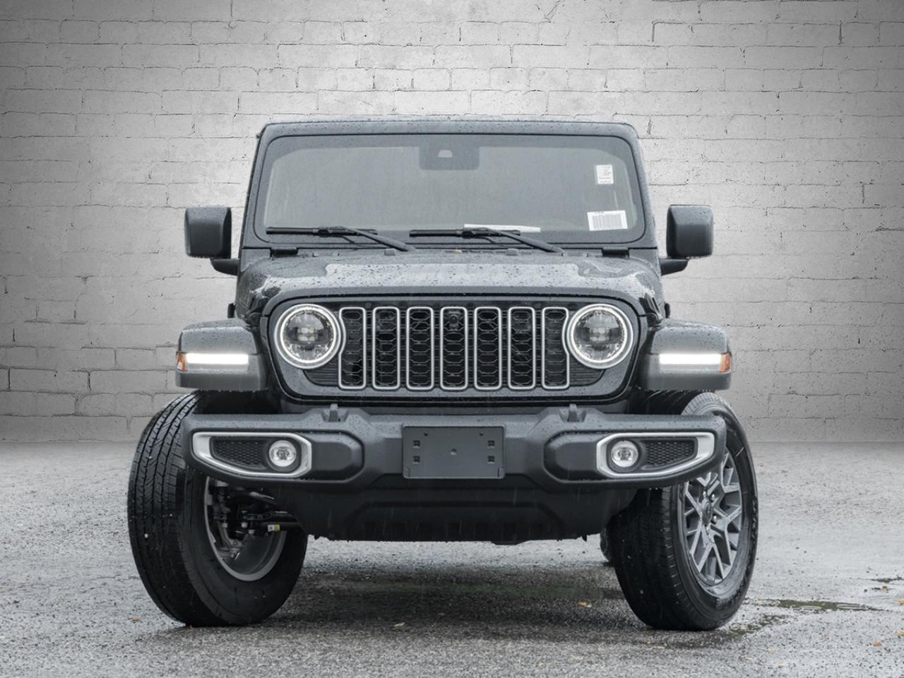 2025 Jeep Wrangler 4-Door SAHARA Photo