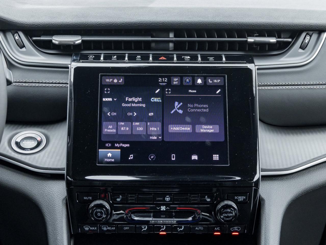 2025 Jeep Grand Cherokee Laredo Altitude Photo