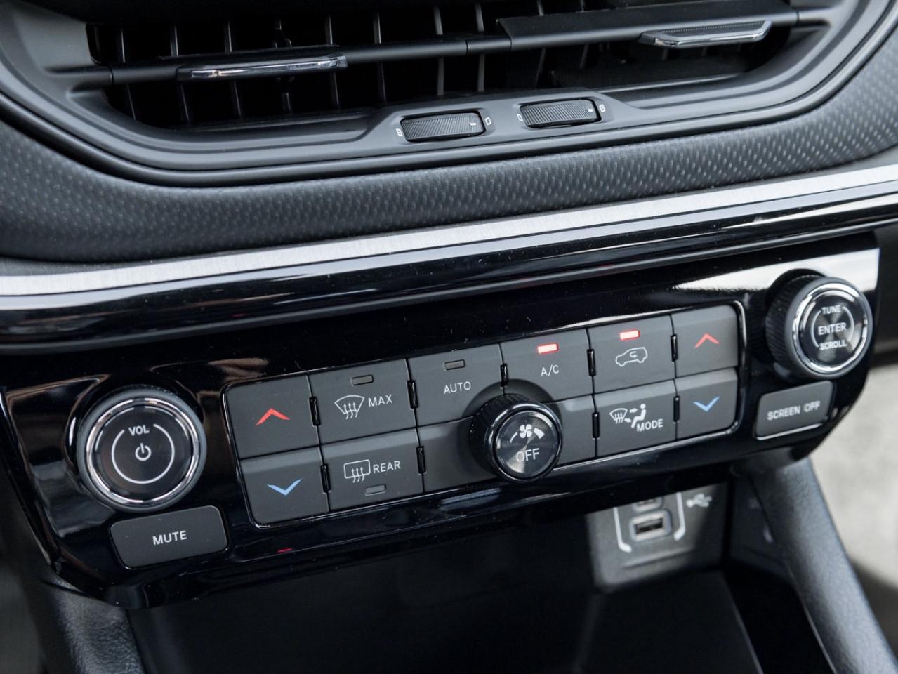 2026 Jeep Compass Trailhawk Photo