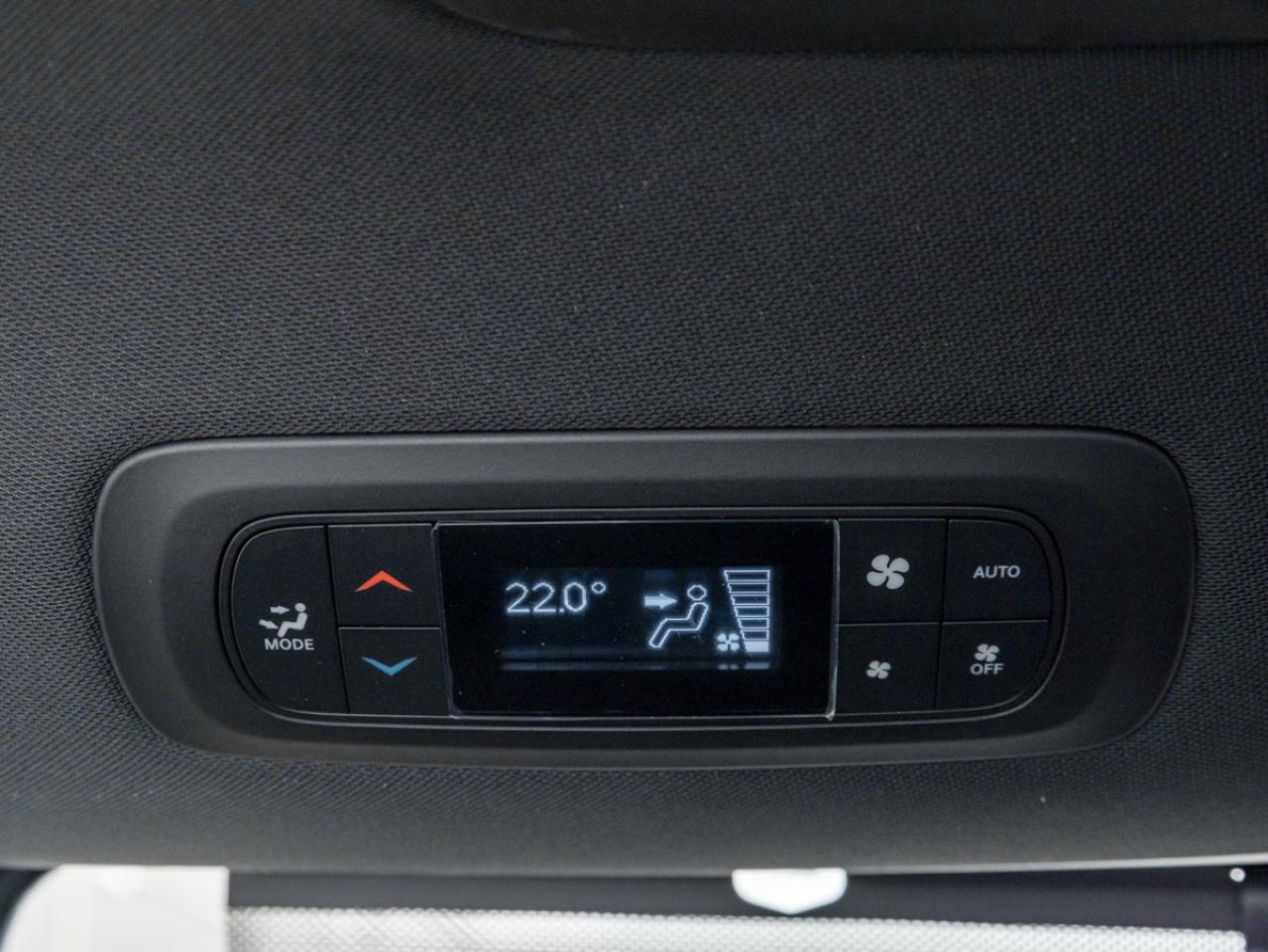 2026 Chrysler Grand Caravan SXT Photo