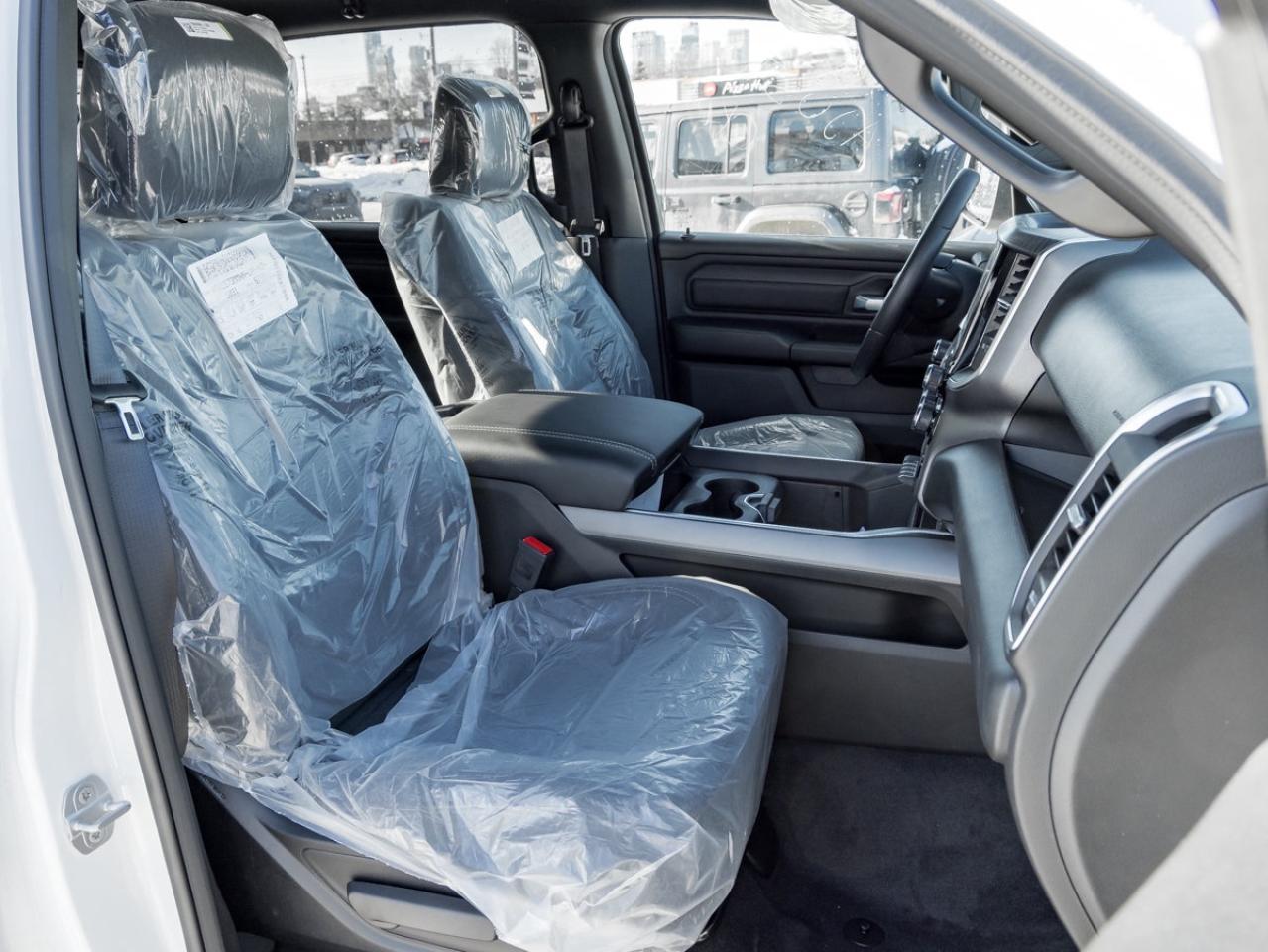 2026 RAM 1500 Express Photo