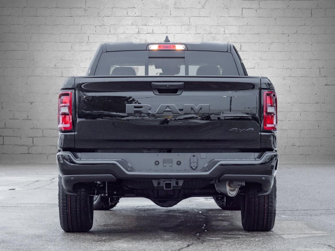 2026 RAM 1500 Express Photo