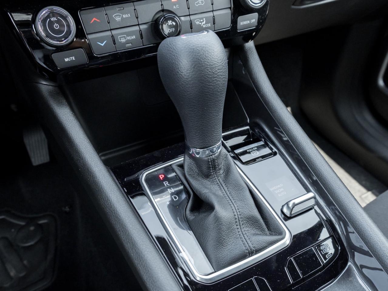 2025 Jeep Compass Sport Photo