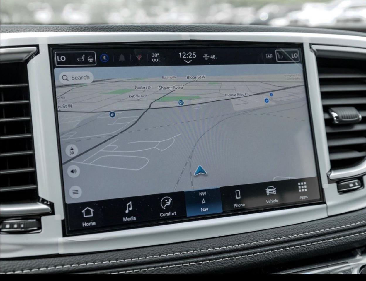 2024 Chrysler Pacifica Hybrid Premium S Appearance 2WD Photo