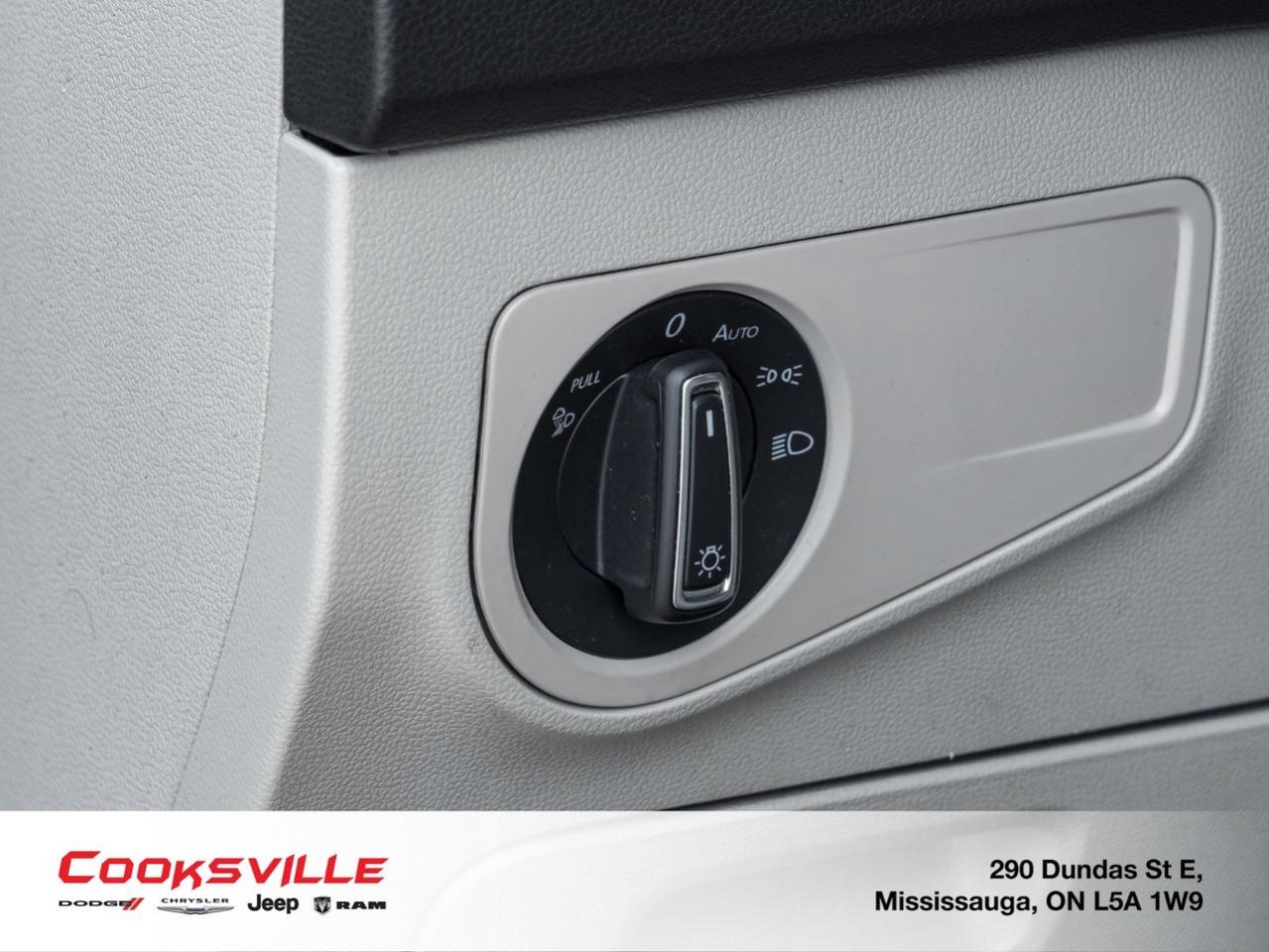 2022 Volkswagen Tiguan Highline 2.0T 8sp at w/Tip 4M Photo