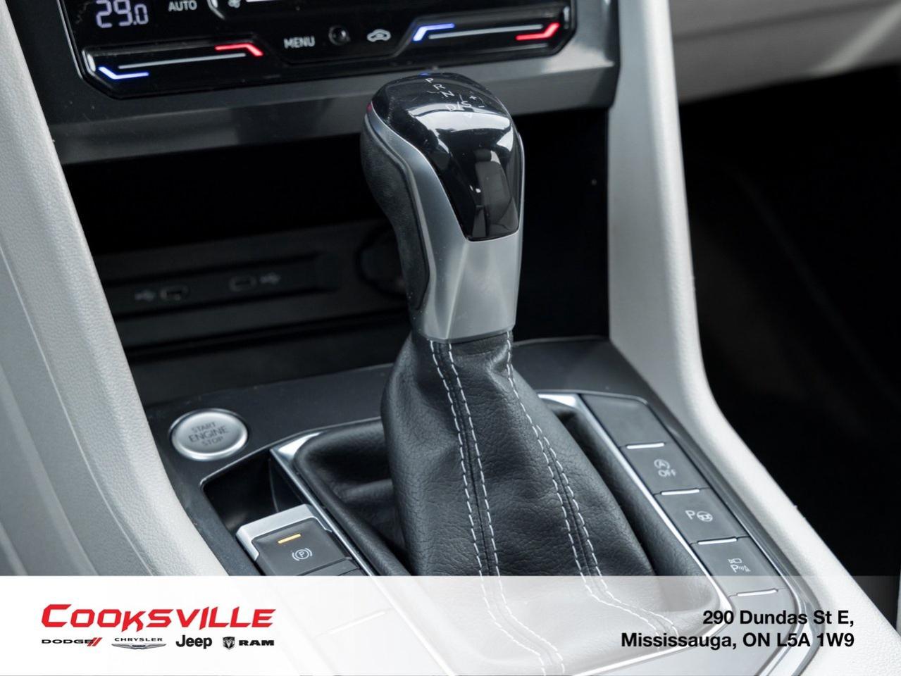 2022 Volkswagen Tiguan Highline 2.0T 8sp at w/Tip 4M Photo